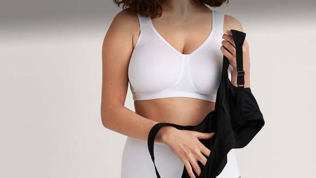  Un soutien qui galbe, sépare et rehausse 
- sans armature